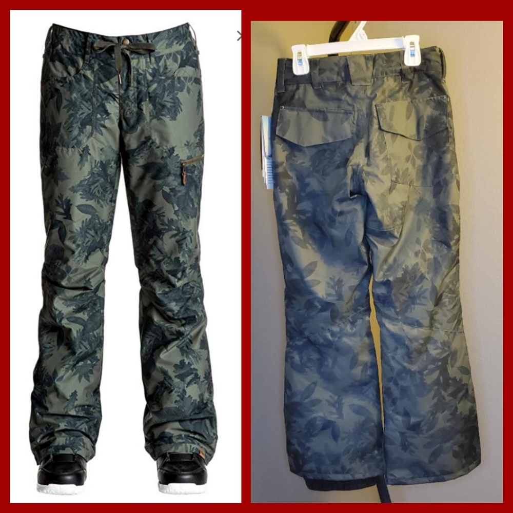 🆕️Iceburg Snow Pants Youth Medium